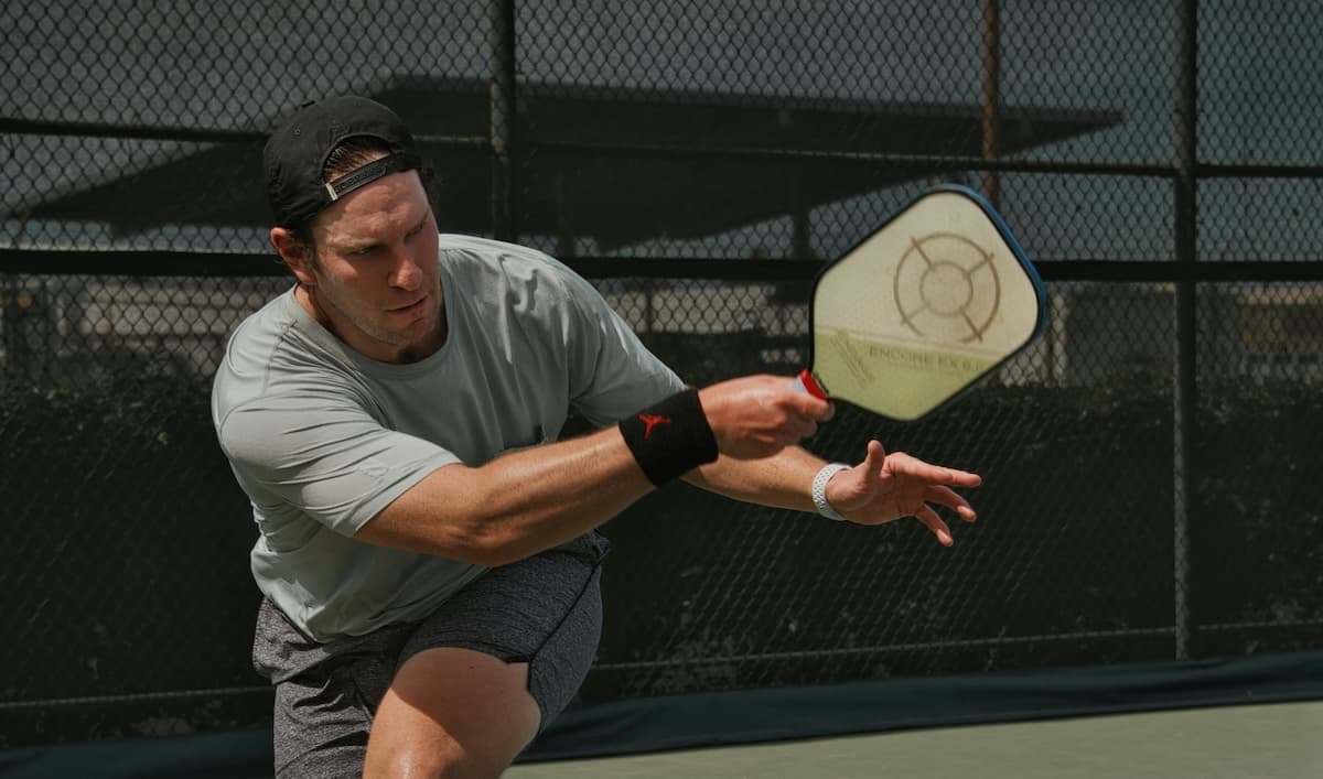 Pickleball club courts